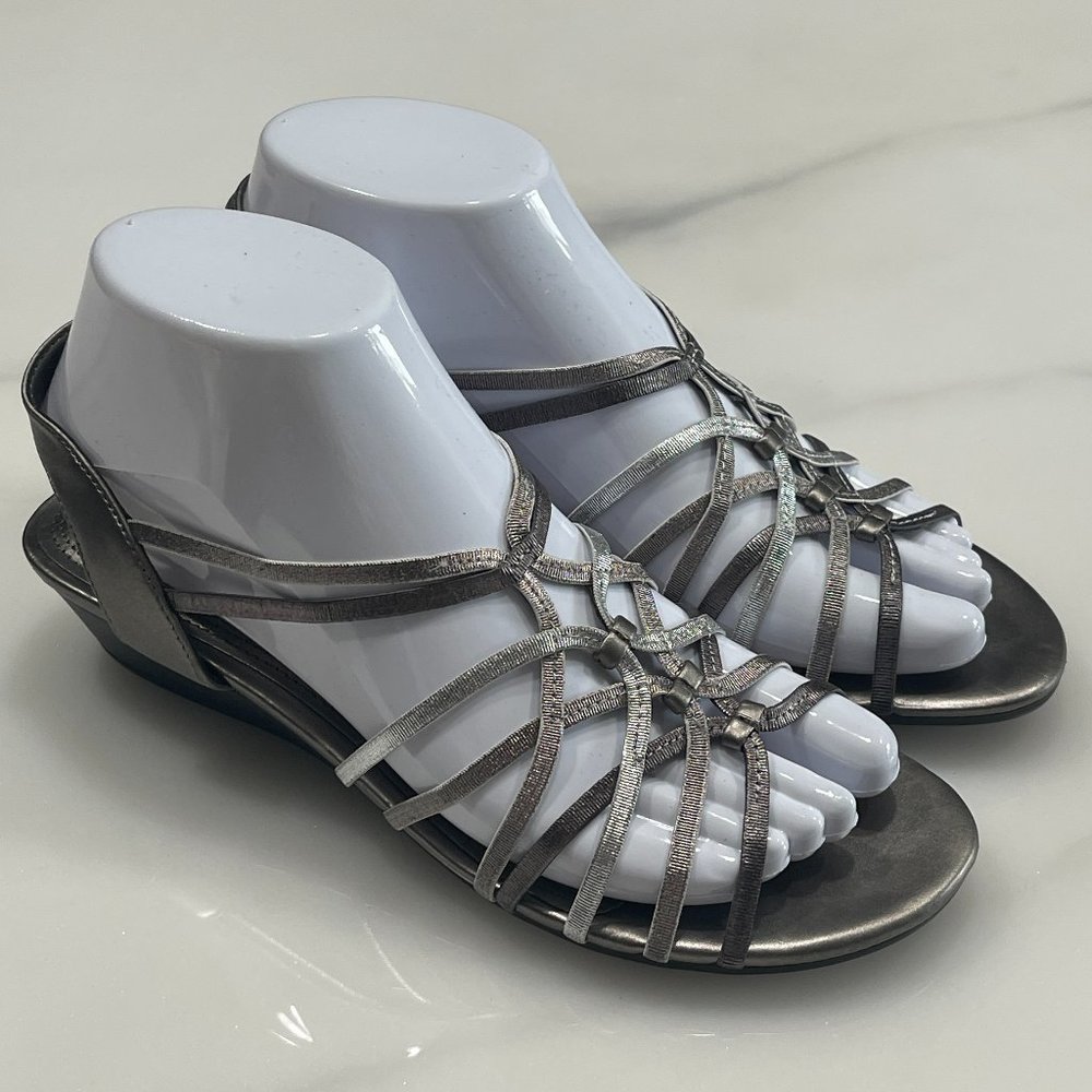 East 5th Flex Form Silver Stretchy Strappy Sandals - Size 7